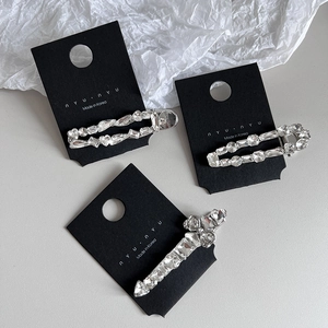 Ensemble de barrettes minimalistes en alliage argenté avec strass brillants variés