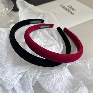 Elegant velvet padded headband set in black and burgundy with handmade quality label