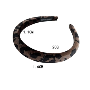 Winter wool leopard print padded headband with retro French style and handmade label