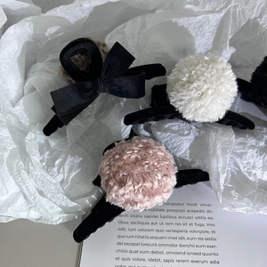 Ensemble élégant de pince à cheveux nœud en velours et pinces en fausse fourrure douce