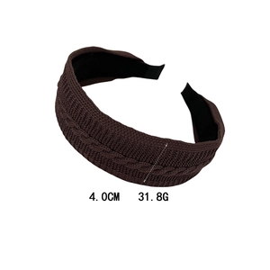 Serre-tête tressé marron large et élégant avec maille torsadée de 4 cm