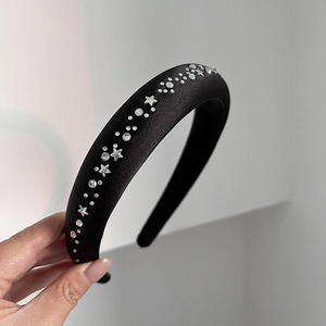 Serre-tête Rembourré en Éponge Fait à la Main pour Femme Élégant Accessoire Cheveux Noir Avec Étoiles d'Argent et Strass Mode