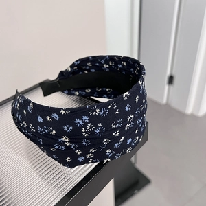 Serre-tête Large Floral Bleu Marine Vintage pour Femmes Plissé Torsadé en Tissu pour Lavage du Visage et Coiffage Accessoires