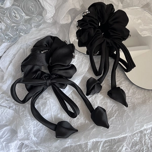 Chouchou en Satin Noir Élégant Avec Long Nœud en Ruban Tulipe Künstliche Perle Strass Accessoires Cheveux Style Coréen Pour Femme
