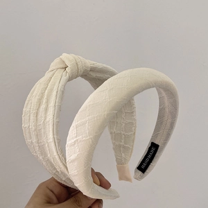 French Style High Skull Top Sponge Headband For Women Elegant Creamy White Padded Knot Hairband Vintage Fabric Hair Hoop