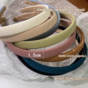 Serre-têtes rembourrés en tissu coloré faits à la main en plusieurs tons élégants
