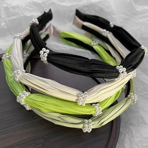 Elegant Pleated Satin Headband With Faux Artificial Pearl Clusters Solid Color Comfortable Hair Hoop For Women Daily Hair Accessories