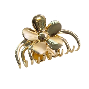 Elegante pinza per capelli in metallo dorato con design floreale 3D per acconciature