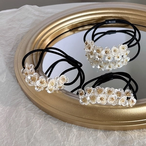 French Style Artificial Pearl Flower Hair Scrunchie Elastic Resin Floral Ponytail Holder For Women Elegant Sweet Hair Accessories