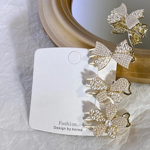 Korean Style Gold Alloy Artificial Pearl Butterfly Flower Hair Clips Sweet Elegant Women Bangs Side Duckbill Clips Fashion Headwear