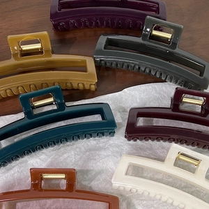 Grandes pinces à cheveux rectangulaires minimalistes en couleurs d'automne