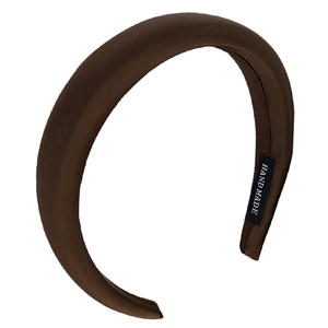 Serre-tête rembourré en soie marron avec étiquette faite main pour coiffure élégante