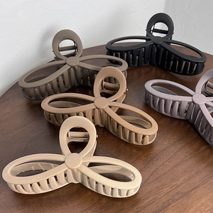 Morandi matte bow-shaped hair claw clips set in various vintage colors for women