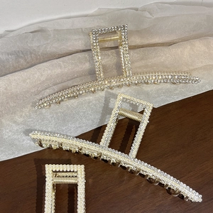 Détails de pinces à cheveux dorées avec perles élégantes et strass rectangulaires en lot de 3
