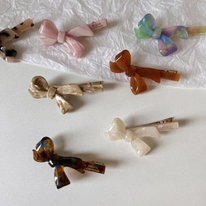 Dolce Fermaglio per Capelli a Fiocco Stile Francese Acrilico Clip a Becco d'Anatra Motivo Marmo Leopardato Fermaglio Laterale per Donna