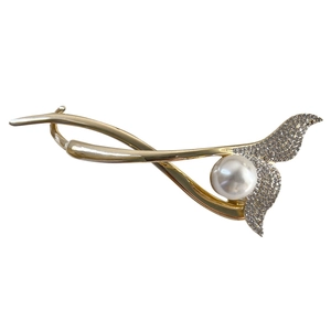 Pince à cheveux queue de poisson dorée avec perles et strass élégants