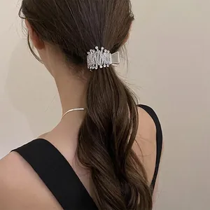 Elegant silver alloy claw clip with sparkling rhinestones for high ponytail hairstyles
