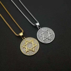 Collier Pendentif Étoile de David en Acier Inoxydable Hip Hop Plaqué Or Glacé Strass Bijoux Religieux pour Hommes Femmes