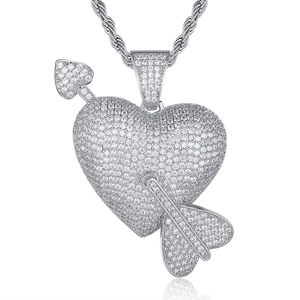 Hip-hop heart arrow pendant necklace with iced out silver rhinestones for women