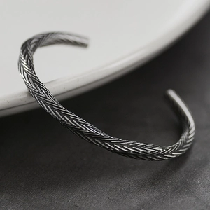 Vintage Viking Pattern Open Cuff Bangle For Men Women Retro Silver Woven Texture Alloy Bangle Adjustable Fashion Jewelry Bracelet