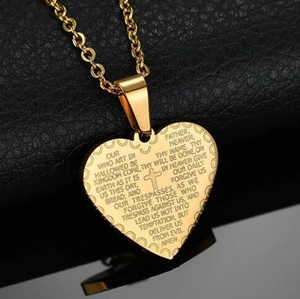 Pendentif cœur doré avec gravure du Notre Père et croix sur fond en cuir noir