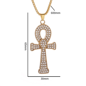 Dettagli delle dimensioni del ciondolo Ankh dorato con catena box lunga 600 mm