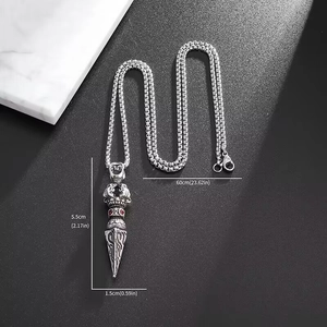 Pendentif Vajra rétro avec gemme rouge et chaîne en acier inoxydable de 60 cm