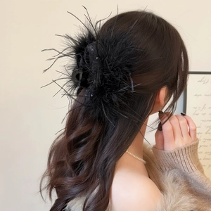 Pince à cheveux élégante en plumes noires pour femme, accessoire de coiffure d'hiver