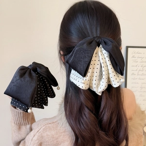 Vintage Polka Dot Bow Hair Claw For Women Satin Fabric Butterfly Hair Clip With Faux Artificial Pearl Pendant Hair Accessories