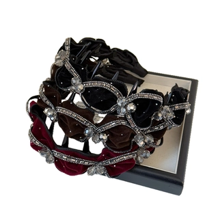 Three-piece velvet headband set with crystals and silver chains in black brown and red colors