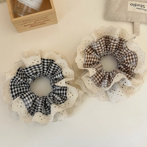French style lace hair scrunchies set with classic black and brown plaid patterns
