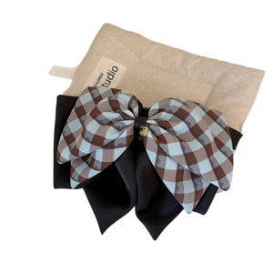Elegant double-layered plaid bow hair claw with gold heart pendant for women