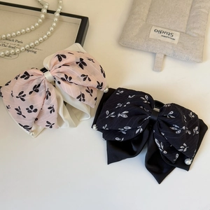 Eleganti fermagli per capelli a fiocco floreale con perle bianche in stile chic francese