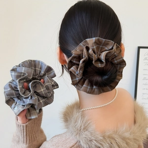 Retro Korean Style Plaid Fabric Large Scrunchies Handmade Pleated Elastic Hair Ties Vintage Checkered Hair Band For Women