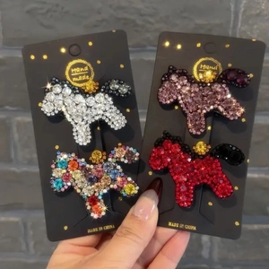 Fermagli per capelli a forma di pony con strass scintillanti in quattro colori