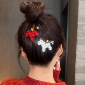 Eleganti fermagli per capelli a forma di cavallo con strass brillanti sui capelli