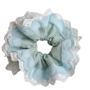Elastico per capelli stile balletto a quadretti blu e gialli con pizzo e ricami floreali
