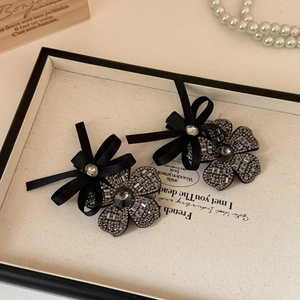 Elegant Rhinestone Flower Duckbill Hair Clip For Women Black Satin Bow Floral Hairpins Retro Handmade Hair Accessories