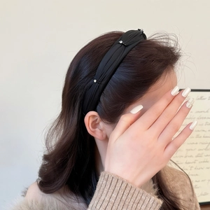 French Style Black Satin Pleated Headband For Women Elegant Rhinestone Embellished Hair Hoop Fashion Hair Accessories