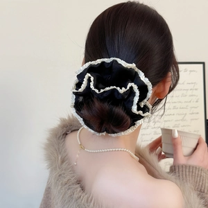 Sweet candy-colored pleated lace scrunchie in black and white for women hair accessories