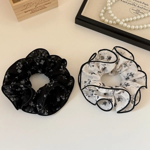 Lot de chouchous à fleurs noir et blanc en mousseline pour des coiffures élégantes et chic