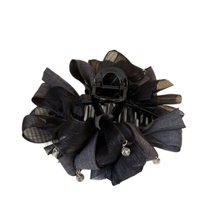 Pince à cheveux fleur en organza noir de 13 cm avec perles pour une chevelure volumineuse