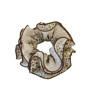 Floral print four-layer mesh scrunchie for hair buns with retro brown flower pattern
