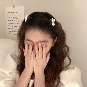 Barrettes à cheveux mignonnes lapin en perles avec détails dorés pour coiffure femme
