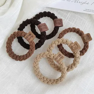 Lot de 5 chouchous peluche ours avec étiquettes en cuir faits main aux tons terreux
