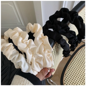 Pleated wide black and cream headband set for women with high crown hair volume effect