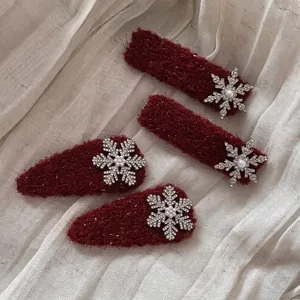 Wine Red Plush Snowflake Hair Clips With Rhinestone Artificial Pearl Accents For Women Winter Christmas Festive Hair Accessories