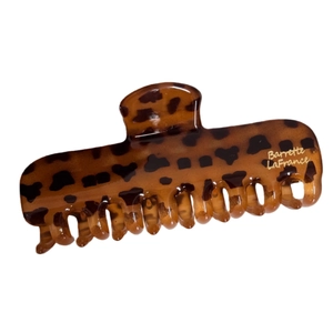Pince à cheveux élégante en acétate léopard avec logo doré Barrette LaFrance