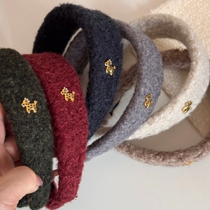 Star pattern dog charm plush headband set in fleece fabric for women autumn winter