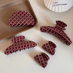 Set de pinces à cheveux bordeaux élégantes avec motifs de cœur pour cheveux épais
